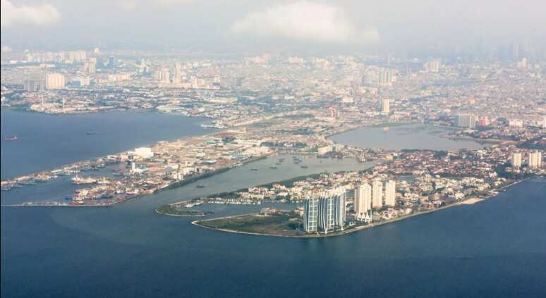 அதிர்ச்சி... கடலுக்குள் மூழ்குகிறது முழு நகரமும்... தலைநகரை மாற்றுகிறது இந்தோனேஷியா!