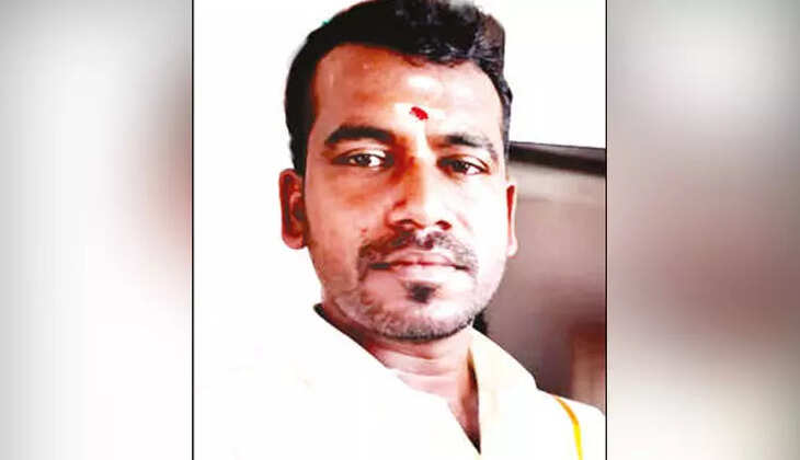 மோகன் குமார்