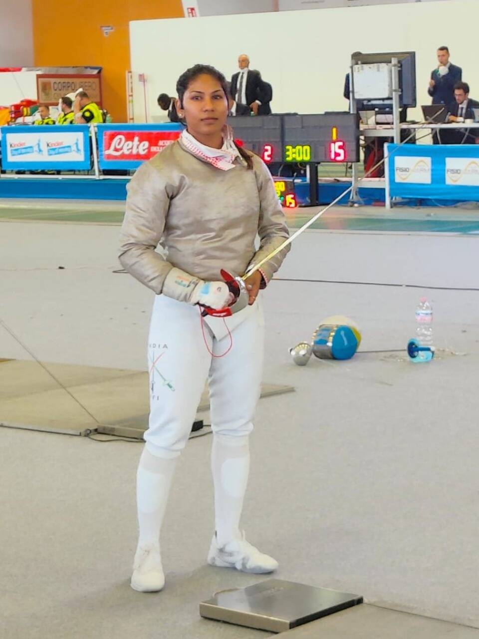 காமன்வெல்த்: வாள்வீச்சில் தமிழக வீராங்கனை பவானிதேவி தங்கம் வென்று சாதனை!!