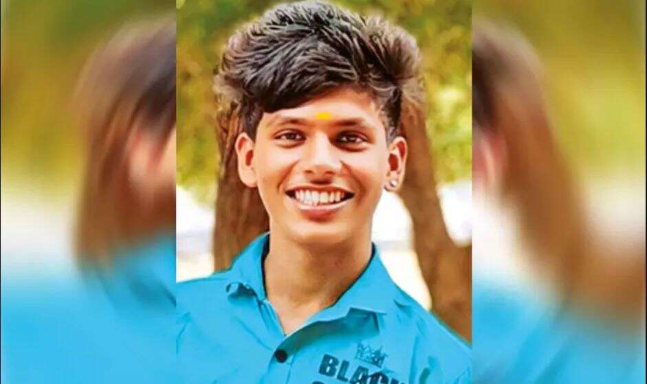 கல்வி உதவித்தொகையில் வாங்கிய ஆடு இறந்ததால் மாணவன் விபரீத முடிவு!