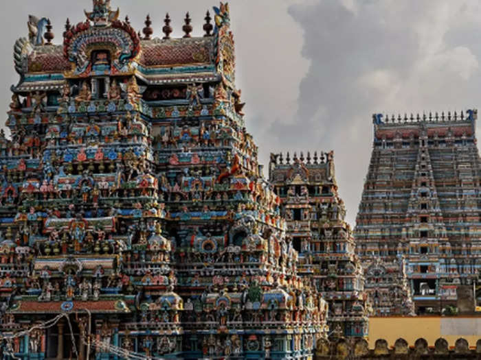 கல்லா கட்டிய கோவில் உண்டியல்!! ரூ.100 கோடி வருமானம்!!