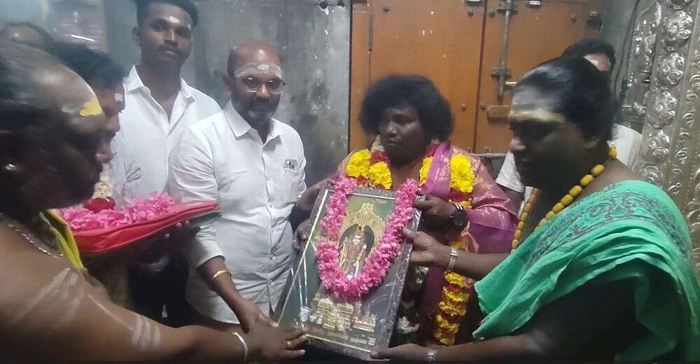 மருதமலையில் நடிகர் யோகிபாபு ... குவிந்த ரசிகர்கள்!