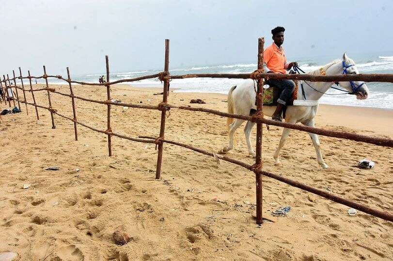 காதலர் தினம்... மெரினா கடற்கரையில் 5 அடுக்கு பாதுகாப்பு - அத்துமீறினால் கடும் நடவடிக்கை!