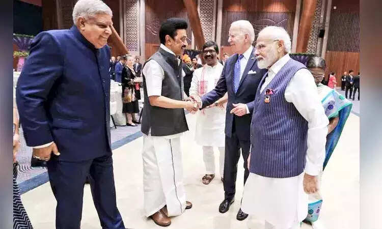 கெத்து காட்டும் முதல்வர்... அமெரிக்க அதிபருடன் ஸ்டாலின்!!