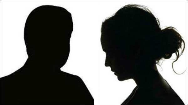 உயிரைப் பறித்த விளை​​​​​​​யாட்டு! ம​​​​​​​னைவியை பயமுறுத்த தூக்கில் தொங்கிய கணவர்!