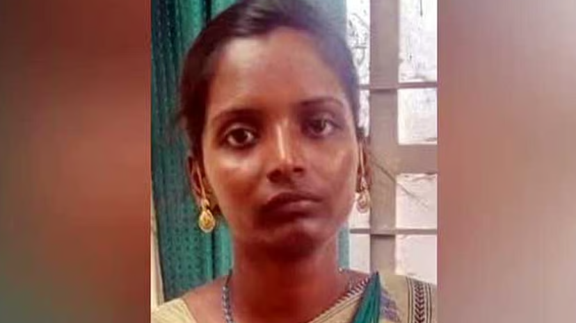 பள்ளி மாணவனுக்கு பாலியல் தொல்லை ...விடுதி பெண் காப்பாளருக்கு 5 ஆண்டு சிறை!