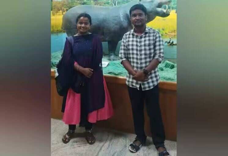 காதல் விவகாரத்தில் பெண் VAO மரணம்... பெற்றோரே விஷம் கொடுத்துக் கொன்றதாக காதலன் பரபரப்பு புகார்!