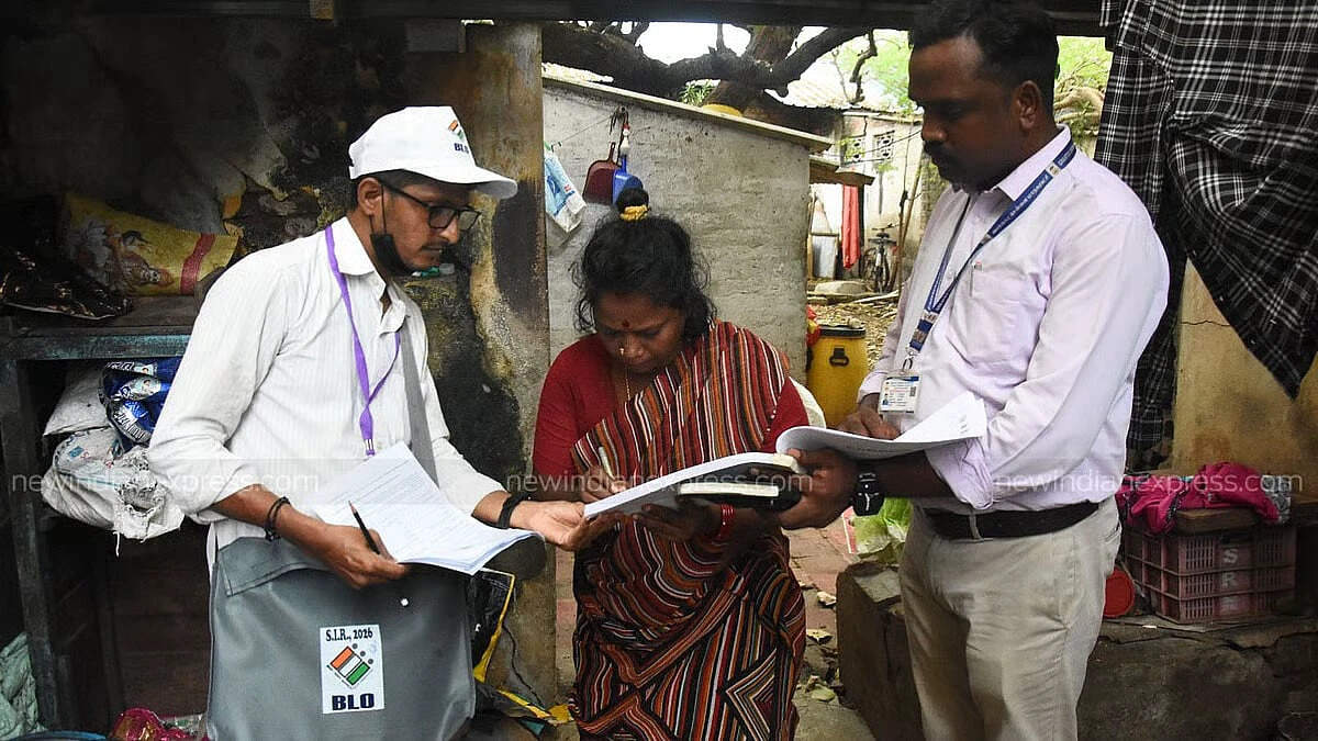 நாளை முதல் எஸ்ஐஆர் பணிகள் புறக்கணிப்பு … தமிழக வருவாய் துறை திடீர் முடிவு!