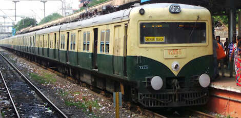 மின்சார ரயில் புறப்படும் நேரம் மாற்றம்... பயணிகளே குறிச்சிக்கோங்க!