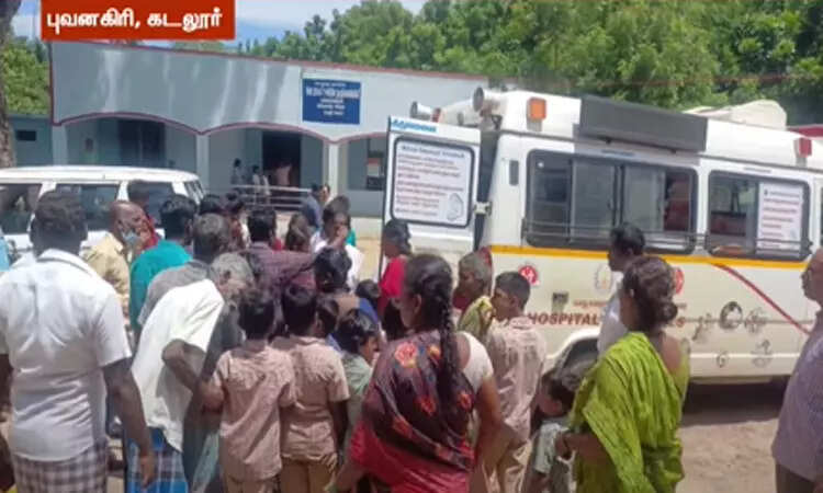 பள்ளி மாணவர்களுக்கு வழங்கப்பட்ட உணவில் பல்லி... பெரும் பரபரப்பு!