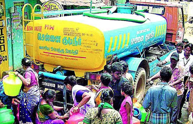 தண்ணீர் லாரிகளுக்கு நேரக்கட்டுப்பாடு!! மீறினால் கடும் எச்சரிக்கை!!