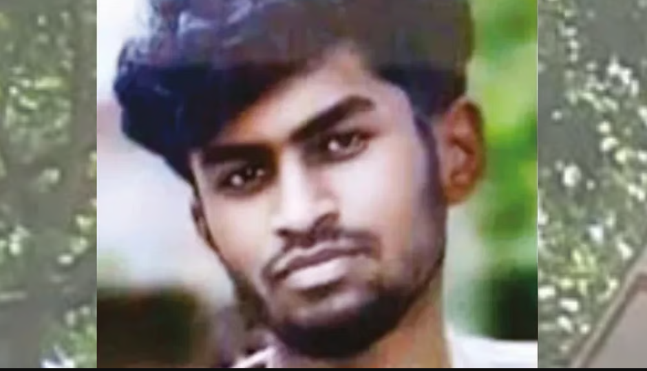 காதலிப்பதாக நடித்து ஒரே நேரத்தில் 2 மாணவிகளை கர்ப்பமாக்கிய இளைஞர்!