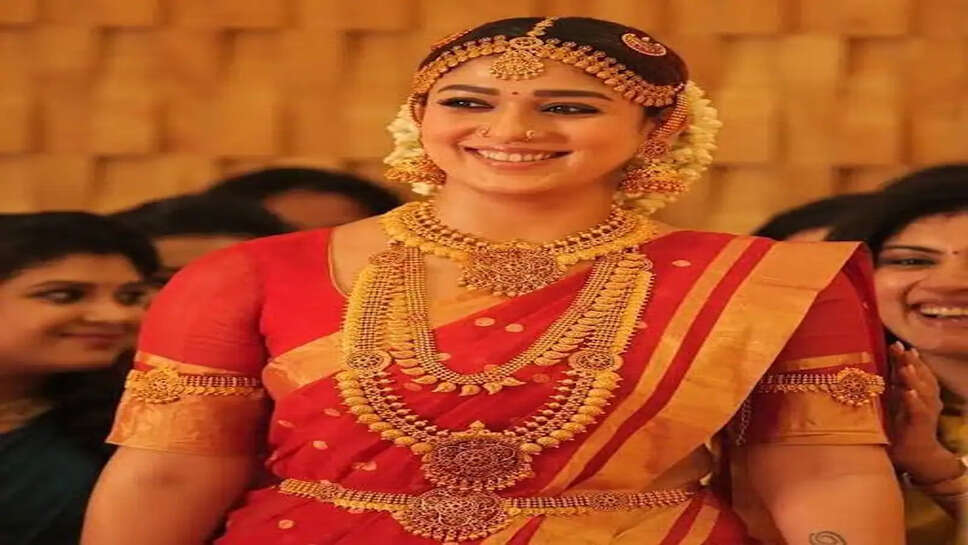nayanthara gold jewels