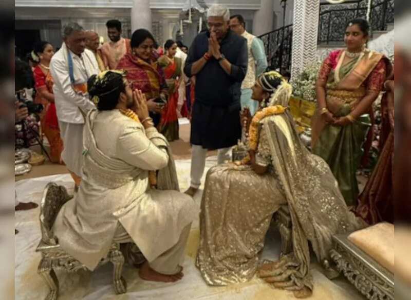 பிவி சிந்து - வெங்கட தத்தா திருமணம் உதய்பூரில் நடந்தேறியது... வைரலாகும் வீடியோ!