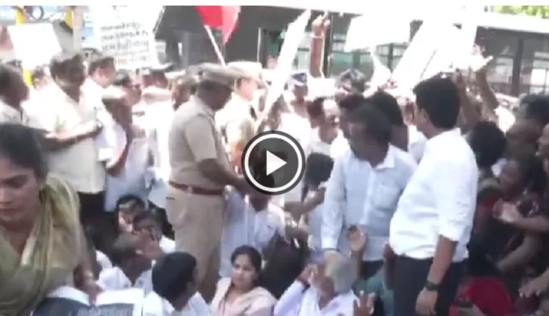 அமைச்சர் சரத்குமாரை நீக்கக் கோரி திமுகவினர் போராட்டம்... தலைநகரில் பரபரப்பு!