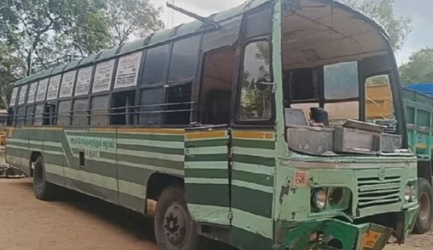 கட்டுப்பாட்டை இழந்த பேருந்தில் இருந்து குதித்த ஓட்டுனர் பலி!!