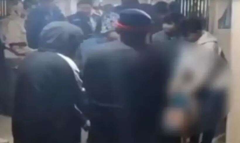 வங்காளதேசத்தில் மீண்டும் கொடூரம்...இந்து தொழிலதிபர் மீது பெட்ரோல் ஊற்றி தீ வைப்பு - பதற்றம் அதிகரிப்பு!