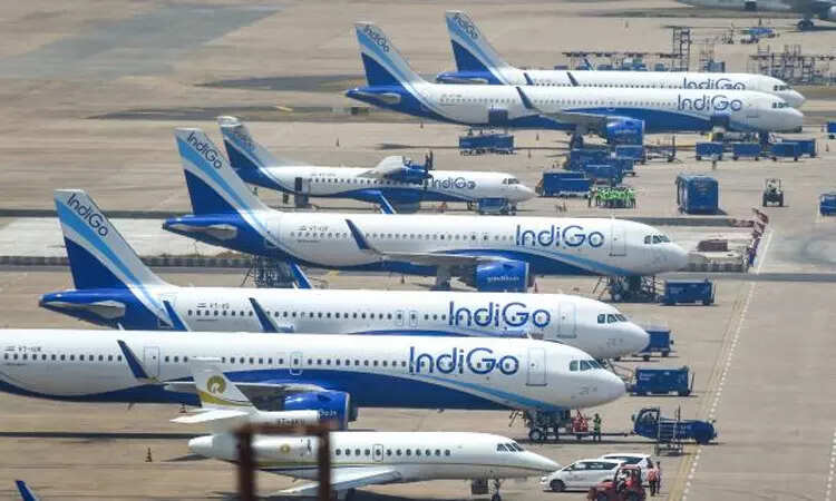 நாடு முழுவதும் 550 இண்டிகோ விமானங்கள் மாலை 6 மணி வரை ரத்து... பயணிகள் அவதி!
