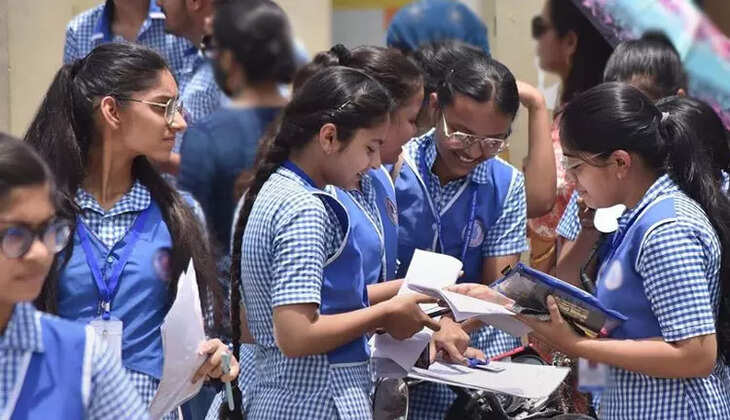 தேர்வு முடிவுகள் மாணவிகள் ரிசல்ட் சிபிஎஸ்இ ஸ்கூல் படிப்பு 