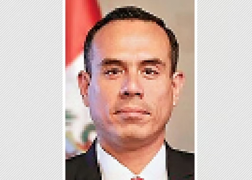 ரகசிய வீடியோ சர்ச்சை... பெரு இடைக்கால அதிபர் ஜோஸ் ஜெரி பதவி நீக்கம்!