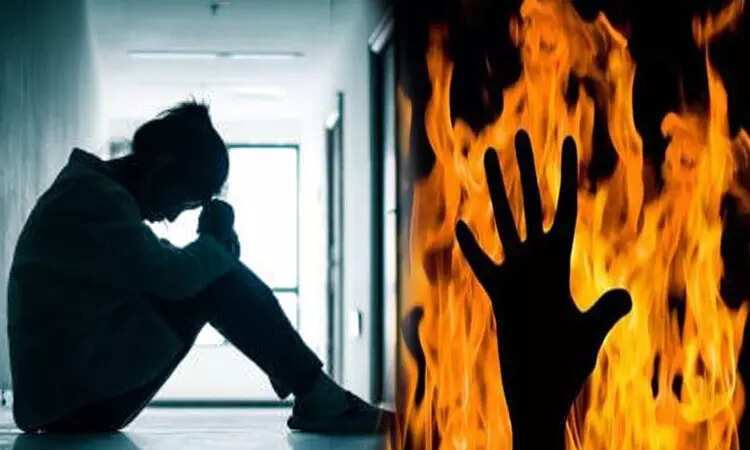 11ம் வகுப்பு மாணவி தீக்குளித்து தற்கொலை.. கதறித் துடித்த தாய்... .!