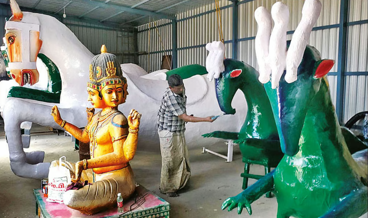 ஆசியாவின் மிகப்பெரிய ஆழித்தேரோட்டம்.. மார்ச் 29-ல் கோலாகலம் - திருவாரூரில் வர்ணம் பூசும் பணிகள் தீவிரம்!