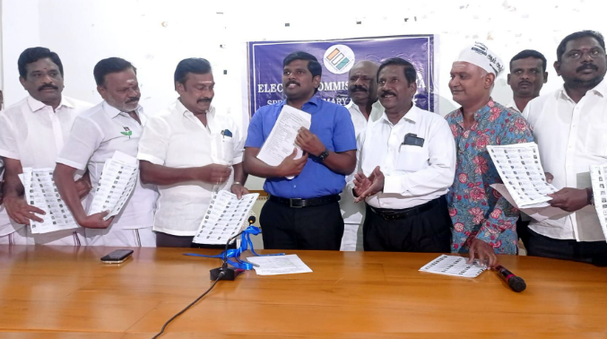 தமிழகத்தில் இறுதி வாக்காளர் பட்டியல் வெளியீடு... 6.18 கோடியாக உயர்ந்த வாக்காளர்கள் எண்ணிக்கை!
