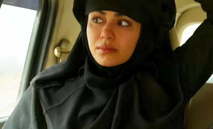 அதிர்ச்சி!! “தி கேரளா ஸ்டோரி ” பட நடிகை கார் விபத்து!! மருத்துவமனையில் அனுமதி!!