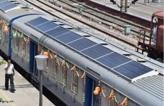 ரயில் பெட்டிகளில் சோலார் தகடு - இந்தியன் ரயில்வே புதிய முயற்சி!