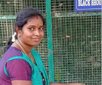 கள்ளக்காதலனுடன் ஓடிய ஆசிரியை... காவல் நிலையத்தில் கதறிய காதல் கணவன்!