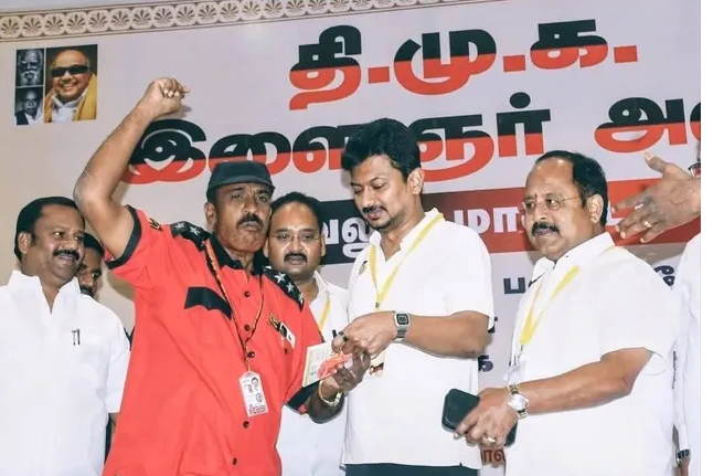 திமுக தொண்டரணி அமைப்பாளர் பைரோஸ் காலமானார்… கட்சி தொண்டர்கள் இரங்கல்!