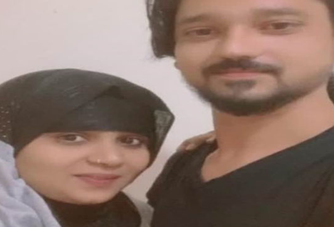 பகீர்!! கணவர்,2 குழந்தைகளை தவிக்க விட்டு காதலருடன் குவைத்திற்கு ஓடிய தாய்!!