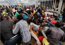 உணவிற்காக கூட்ட நெரிசல்! கிறிஸ்தவ தேவாலயத்தில் 31 பேர் பலி!