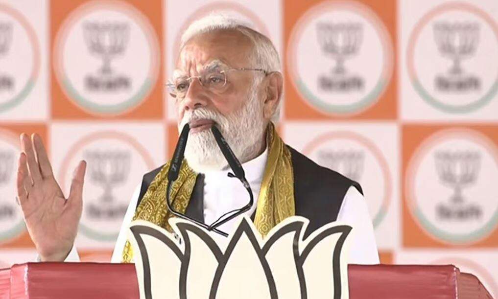 மேற்கு வங்காளத்திற்கு பிரதமர் மோடியின் ‘6 கியாரண்டி’: 7-வது ஊதிய குழு அமல்; ஊடுருவல்காரர்களுக்கு நோ - ஹல்தியாவில் அதிரடி முழக்கம்!