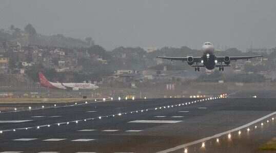 இலங்கைக்கு செல்ல விசா தேவையில்லை.. அதிகாரப்பூர்வமாக அறிவித்தது இலங்கை அரசு..!