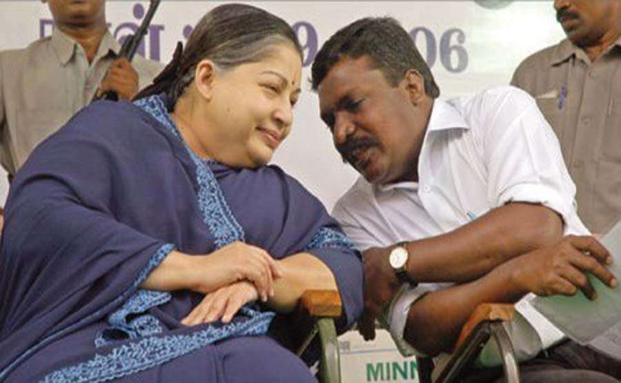 உடைகிறதா திமுக கூட்டணி... திருமாவளவன் பற்றி செல்லூர் ராஜூ சொன்ன பரபரப்பு தகவல்! திமுக ஷாக்!