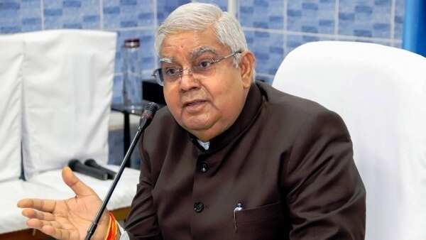 14ஆவது குடியரசு துணைத் தலைவராக பதவியேற்றார் ஜக்தீப் தன்கர்!!