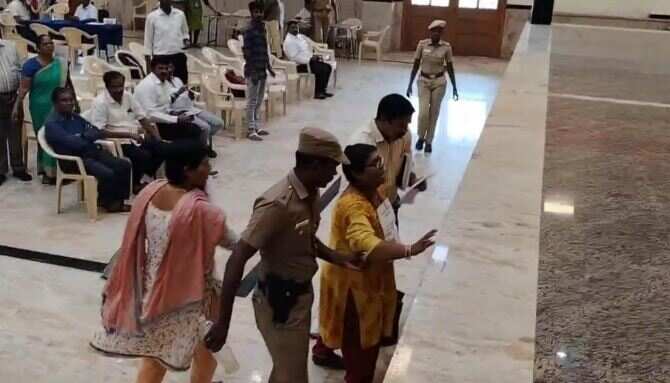 ’புகார் அளித்தும் நடவடிக்கை எடுக்கல’.. காவல் ஆணையர் முன் பெண் தற்கொலை முயற்சி!