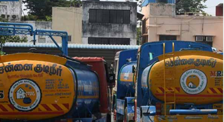 சென்னை முழுவதும் 444 லாரிகள் மூலம் குடிநீர்... !!