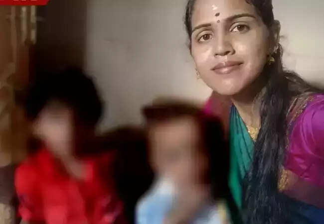 அதிர்ச்சி!! 2 குழந்தைகளை தூக்கிலிட்டு தாய் தற்கொலை!!