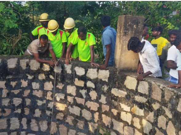 இதெல்லாம் காரணமா? குழந்தையை கிணற்றில் தள்ளி தாயும் தற்கொலை!