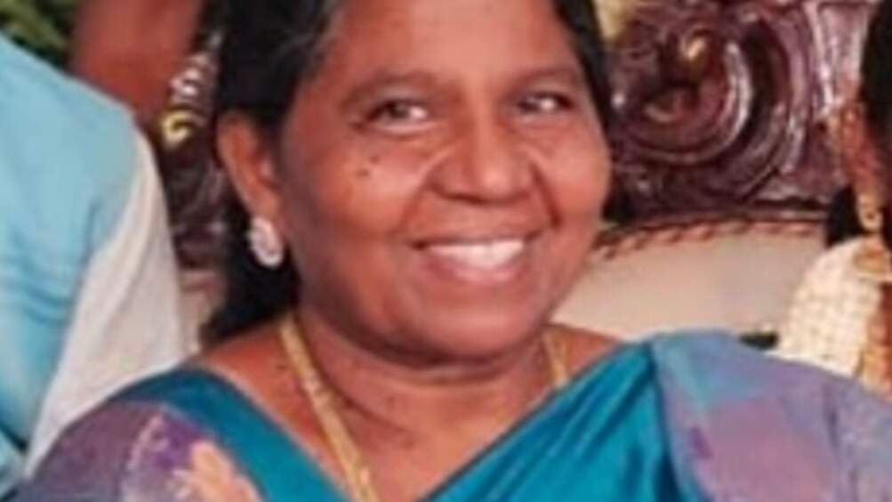 அதிகாலையில் சோகம்... ஜெப கூட்டம் முடிந்து ஸ்கூட்டியில் திரும்பிய பெண் விபத்தில் உயிரிழப்பு!