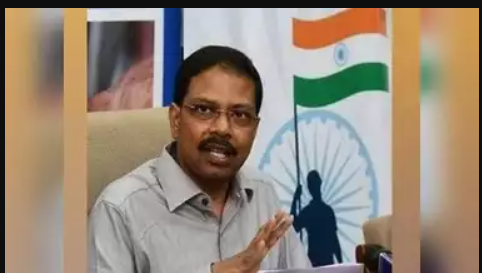 தலைமை தேர்தல் அதிகாரி சத்ய பிரதா சாகு வாக்குப்பதிவு!