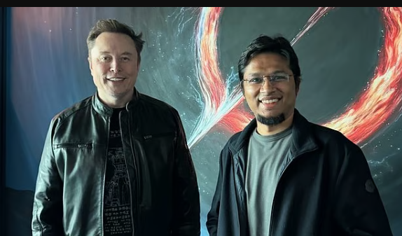 எலான் மஸ்க் நிறுவனத்தில் இந்தியருக்கு வாய்ப்பு… ஐஐடி மாணவர் தேர்வு!