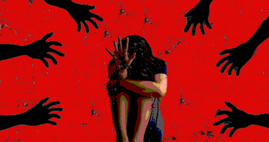 7ம் வகுப்பு மாணவி பாலியல் வன்கொடுமை... 5 ஆசிரியா்கள் கைது!