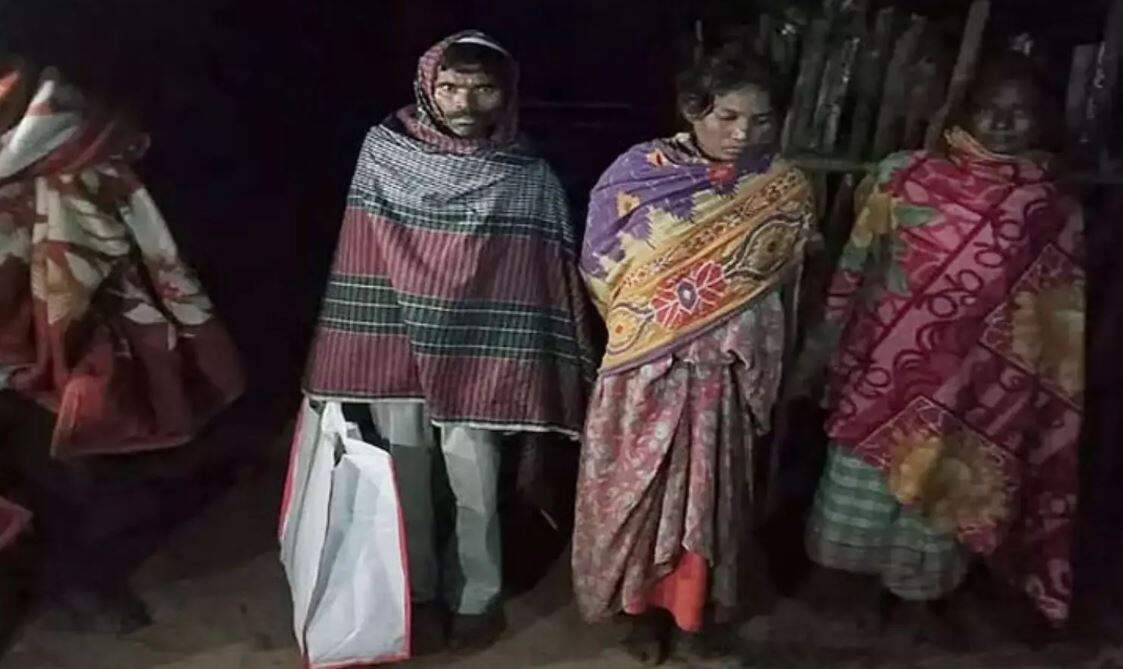 நெஞ்சை உலுக்கும் கொடூரம்... 4 மாத குழந்தையின் சடலத்தை பிளாஸ்டிக் பையில் சுமந்து பேருந்தில் பயணித்த தந்தை!