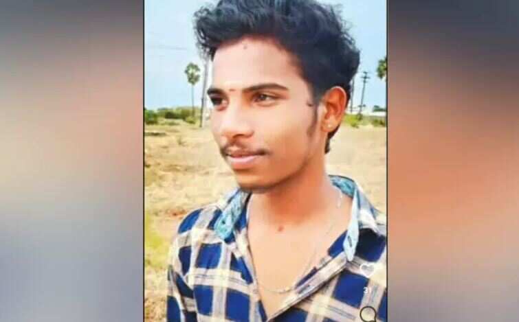 லாரியின் பின்சக்கரத்தில் சிக்கிய மோட்டார் சைக்கிள்... தலை நசுங்கி பலியான இளைஞர்!