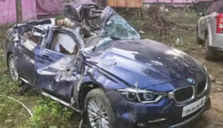 கார் விபத்து