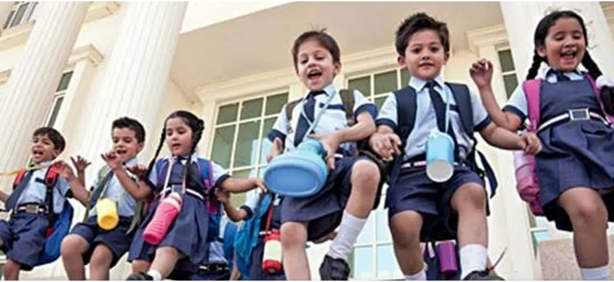 SUPER!! பள்ளிக்கு வராத குழந்தைகளை மீண்டும் சேர்க்கும் திட்டம்!! பள்ளிக் கல்வித்துறை அதிரடி!!