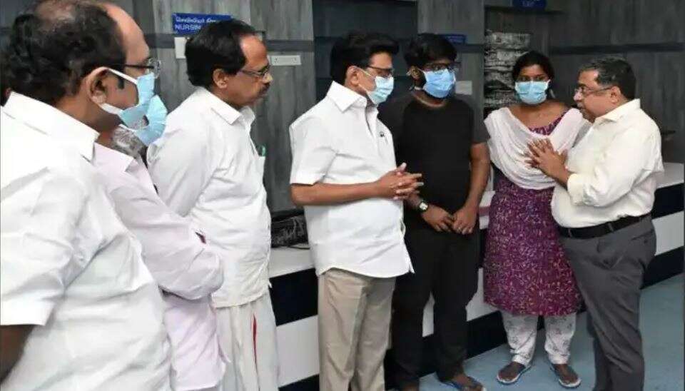 நல்லகண்ணு உடல்நிலை கவலைக்கிடம்... மருத்துவமனைக்கு விரைந்த முதல்வர் ஸ்டாலின்!